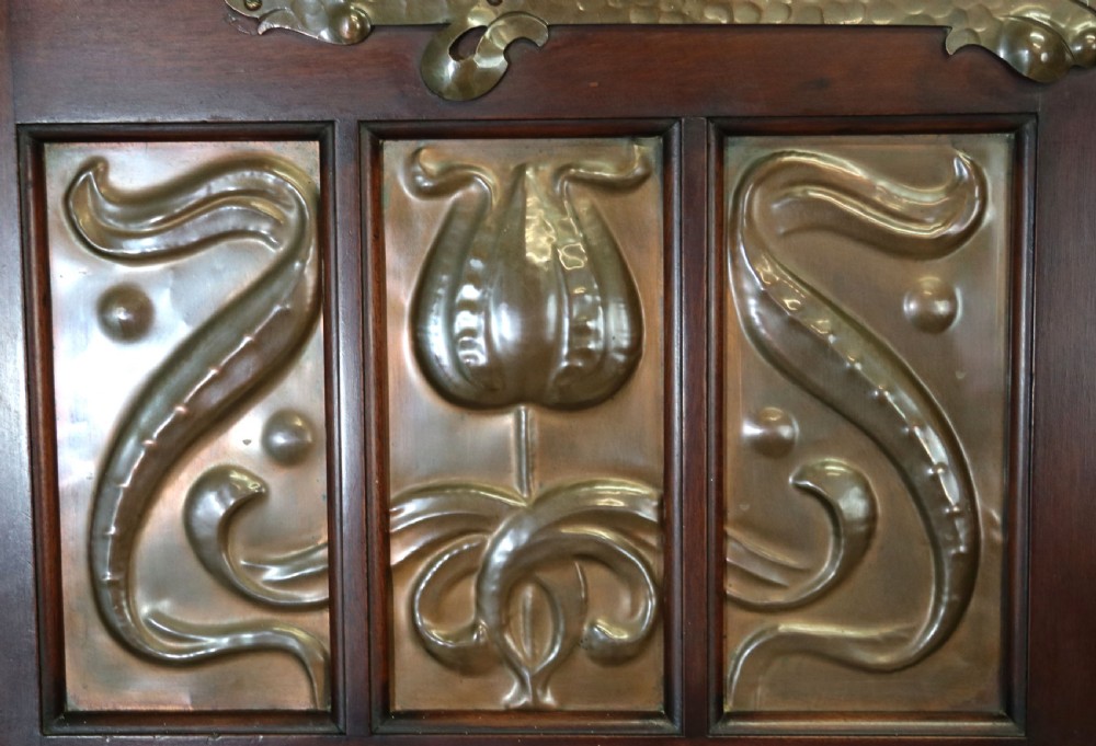 A lovely Arts & Crafts style side cabinet. View XII
