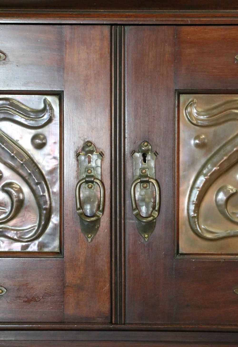 A lovely Arts & Crafts style side cabinet. View XIII