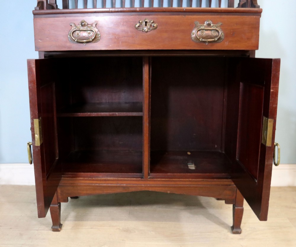 A lovely Arts & Crafts style side cabinet. View XXII