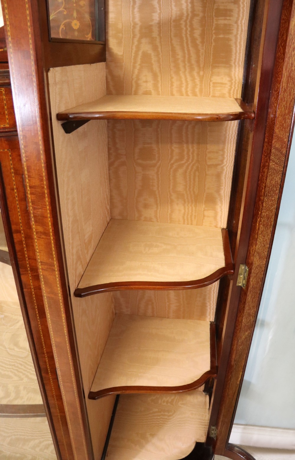 A magnificent Edwardian display cabinet. View XXIII