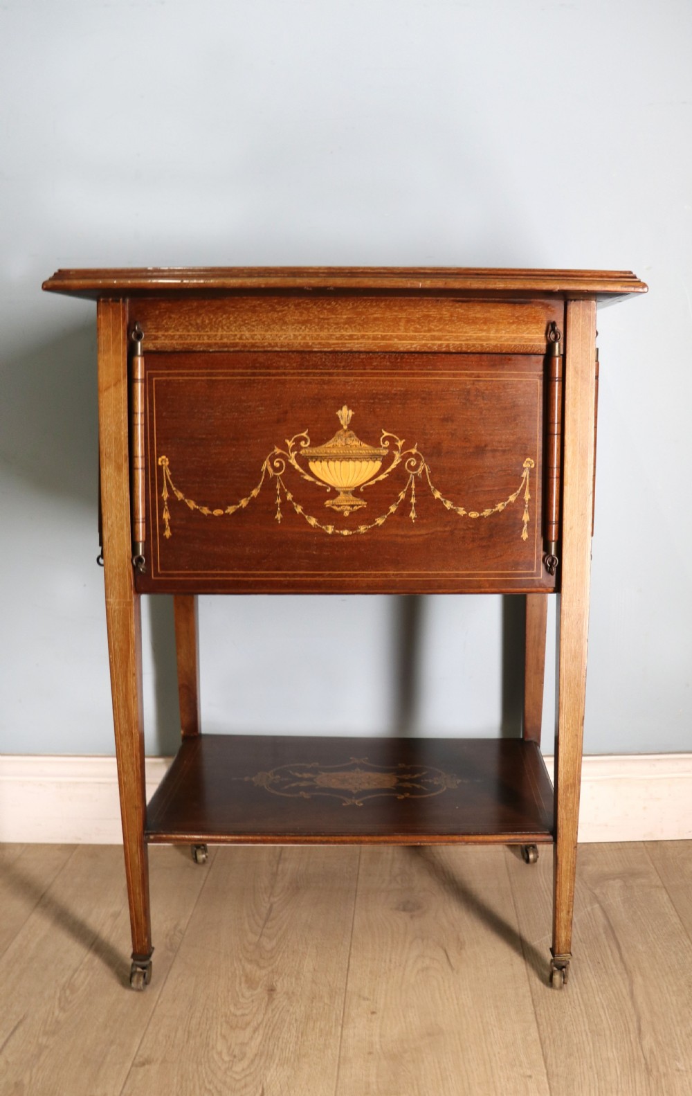 A lovely Edwardian metamorphic combination side table. View VII