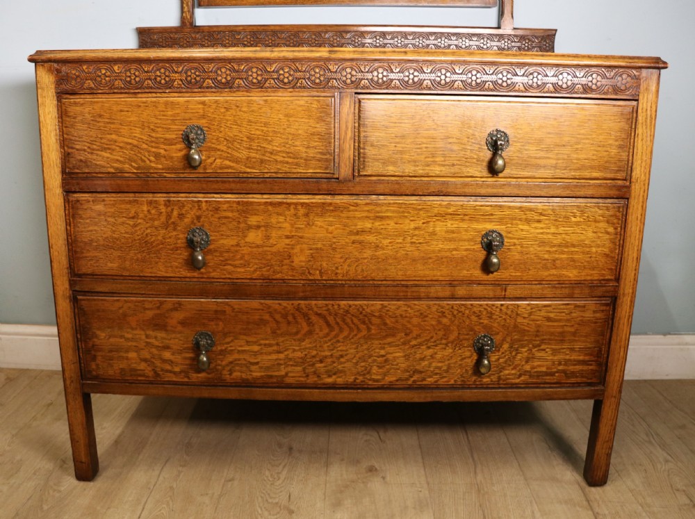 A lovely early 20th century oak dressing chest!. View X