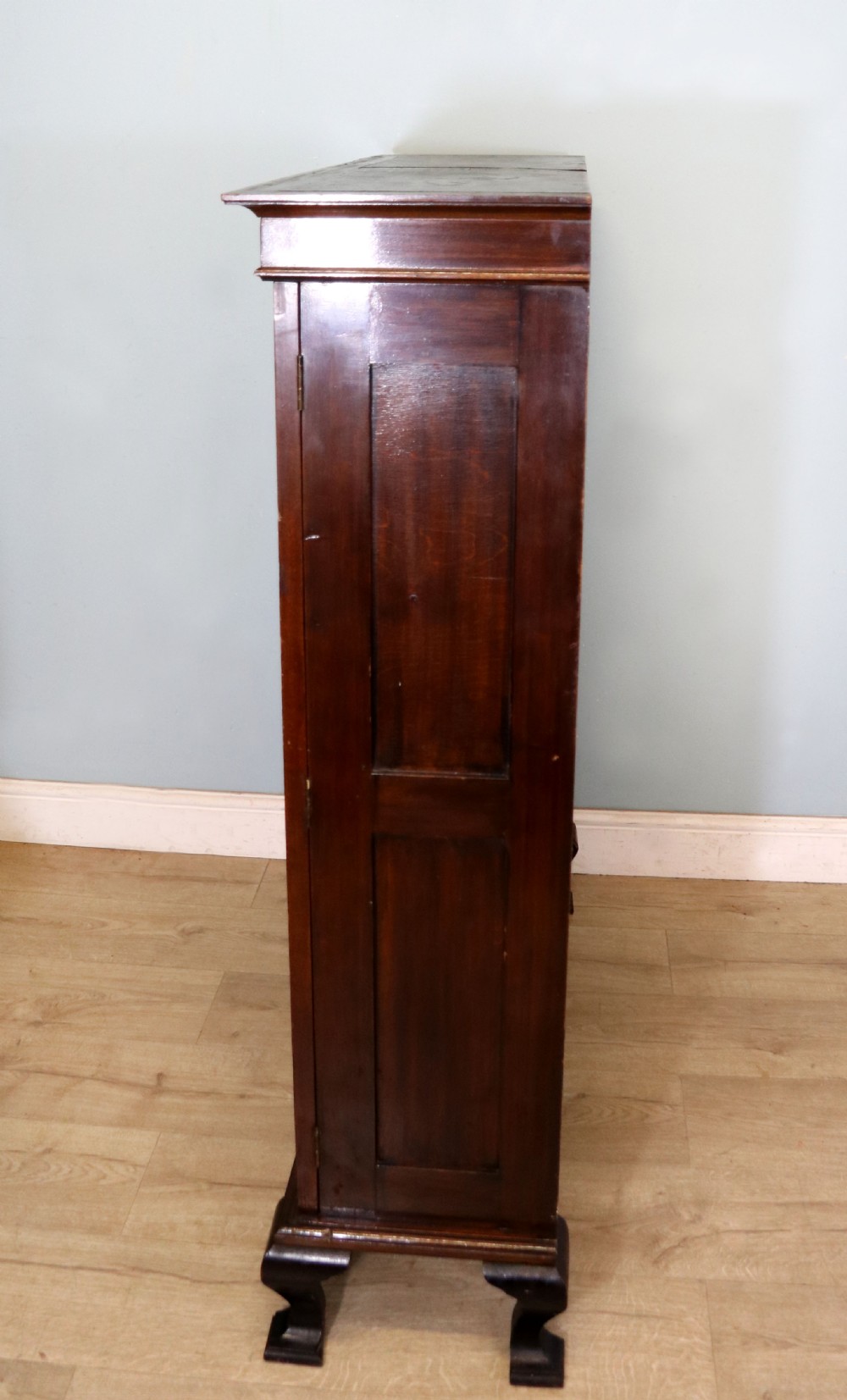  A lovely early 20th century mahogany framed glazed bookcase cabinet, later sign written for the (BBC) View XXI