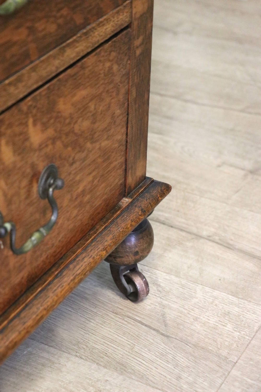 A  Edwardian oak dressing table with an adjustable oval mirror.  View XXI