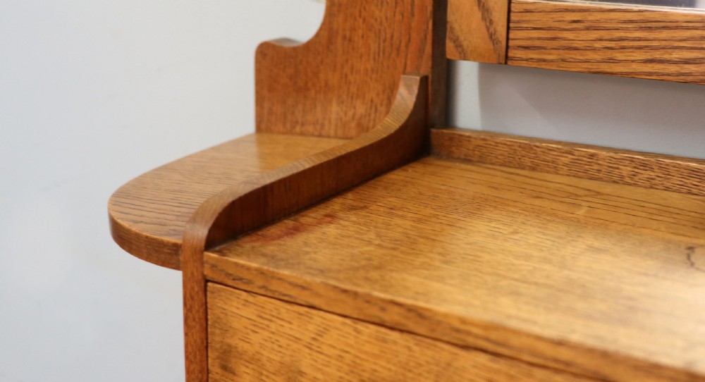A lovely late 19th century light oak dressing chest View IX