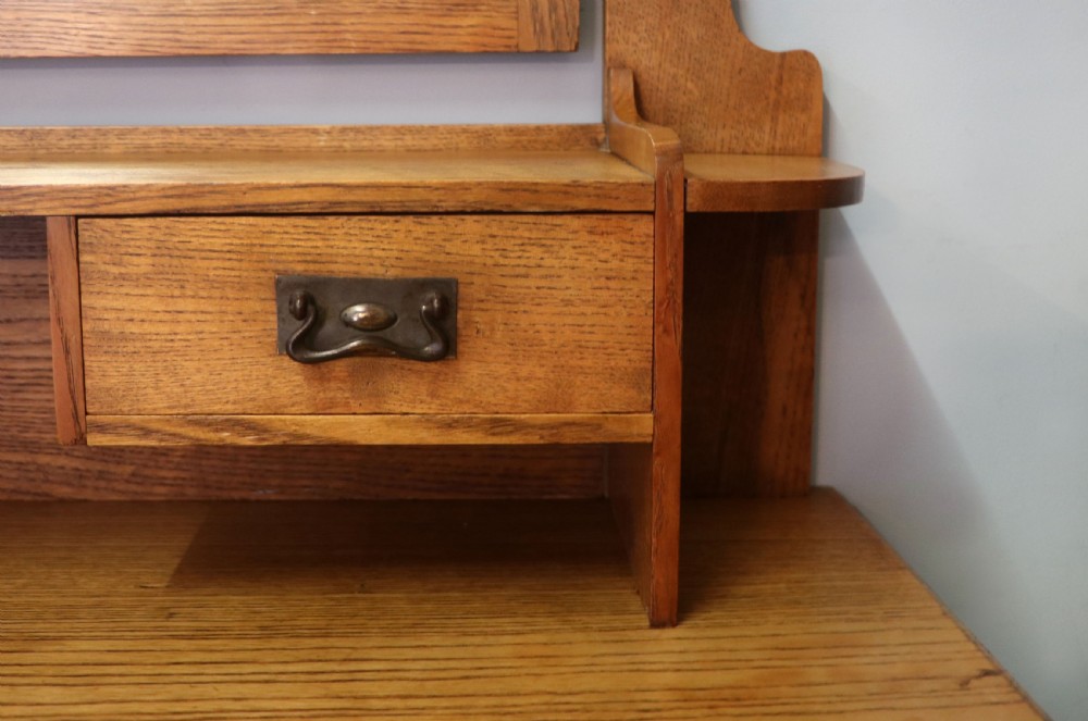 A lovely late 19th century light oak dressing chest View XV