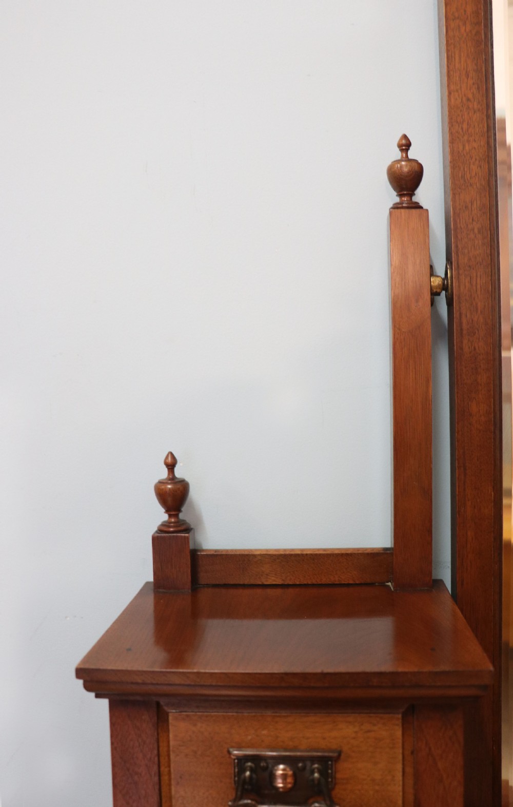 A lovely late 19th century American walnut dressing chest. View XI