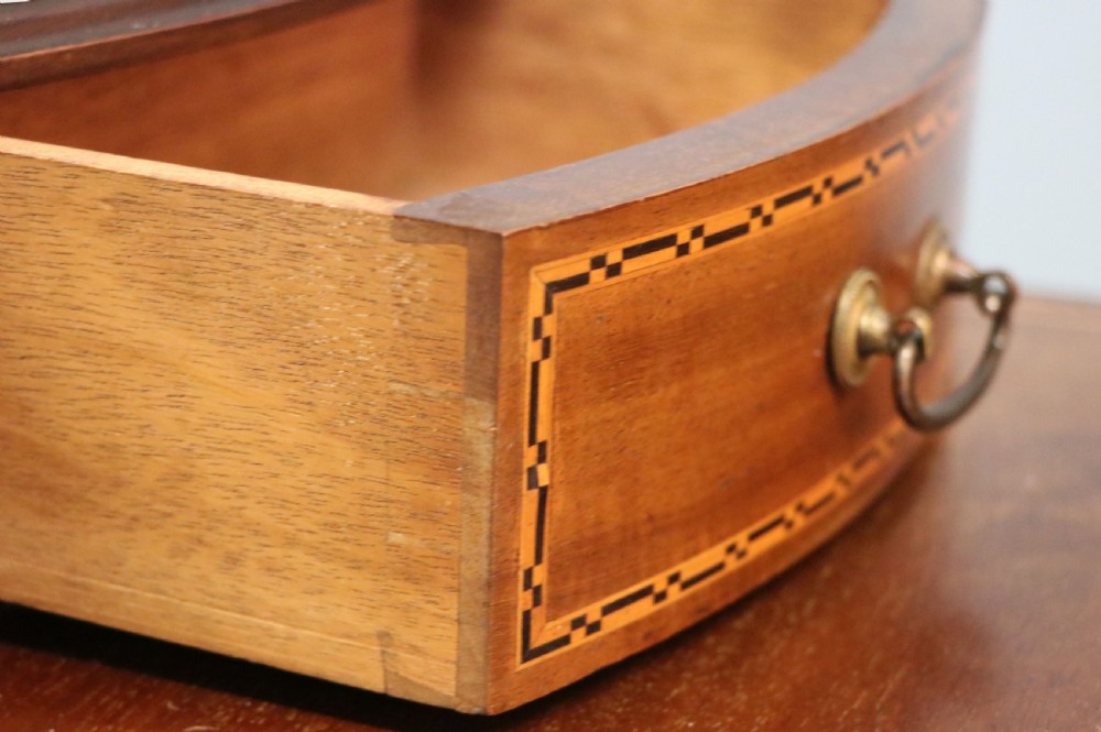 A fine quality Edwardian mahogany dressing table with inlaid decoration! View XV