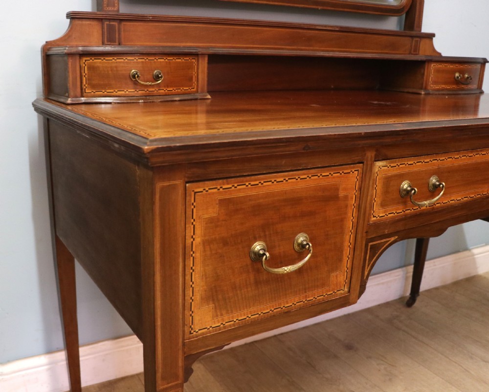 A fine quality Edwardian mahogany dressing table with inlaid decoration! View XVIII