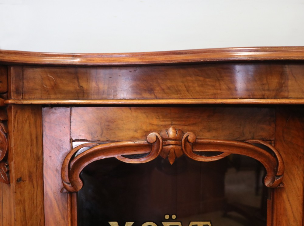  A lovely Victorian walnut & mahogany veneered sideboard of serpentine form. View XI