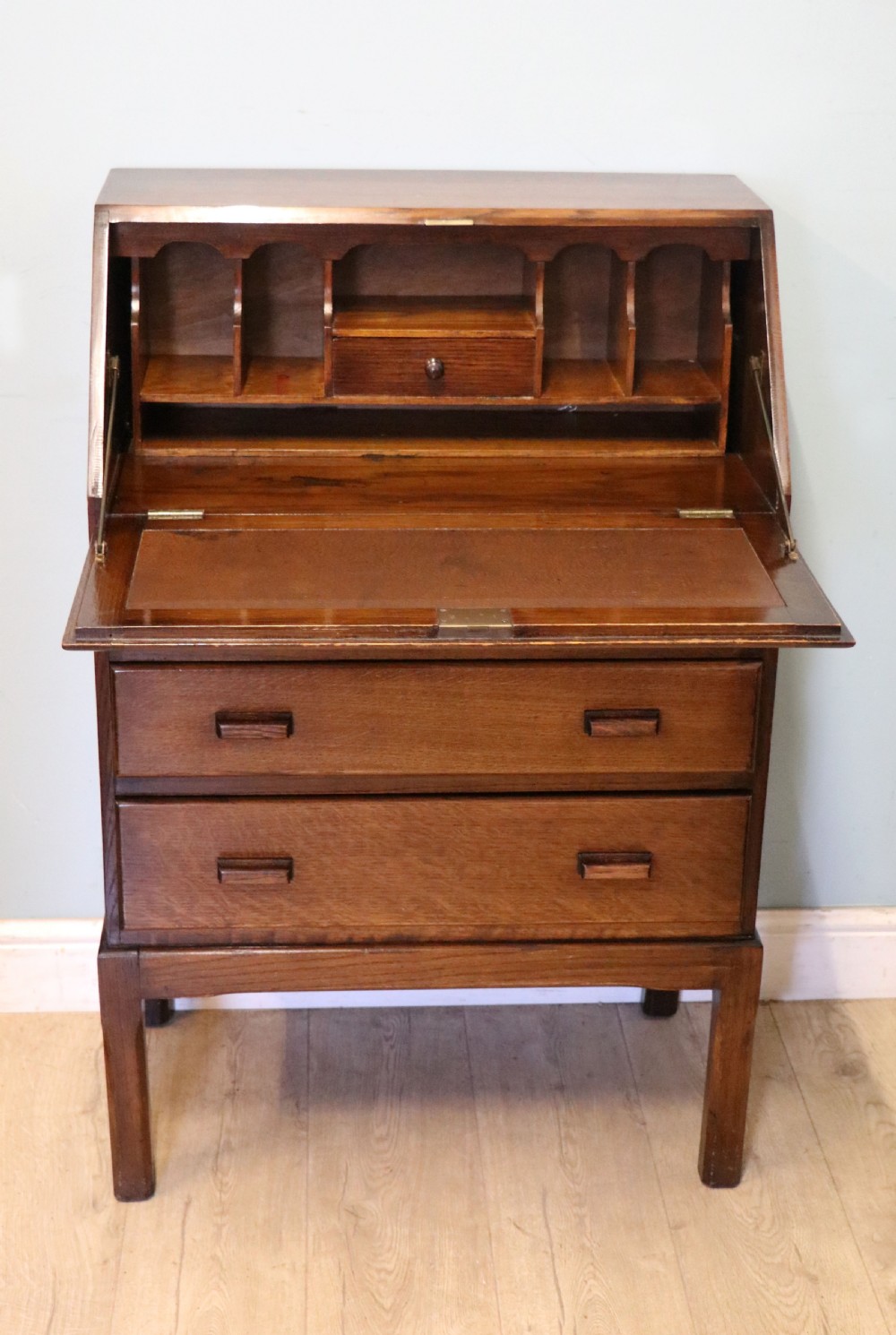 A really lovely & understated 1930s oak bureau. View II