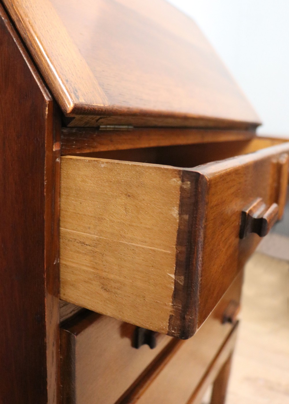 A really lovely & understated 1930s oak bureau. View XXII