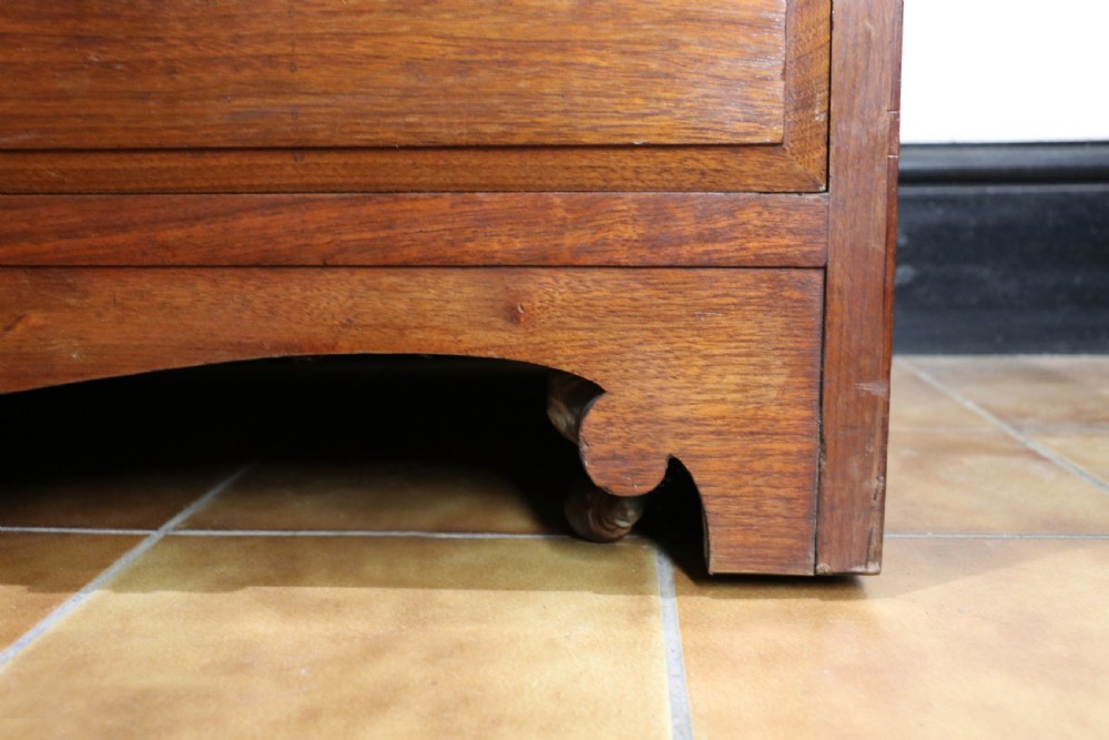 A late Victorian American walnut dressing chest. View XVI