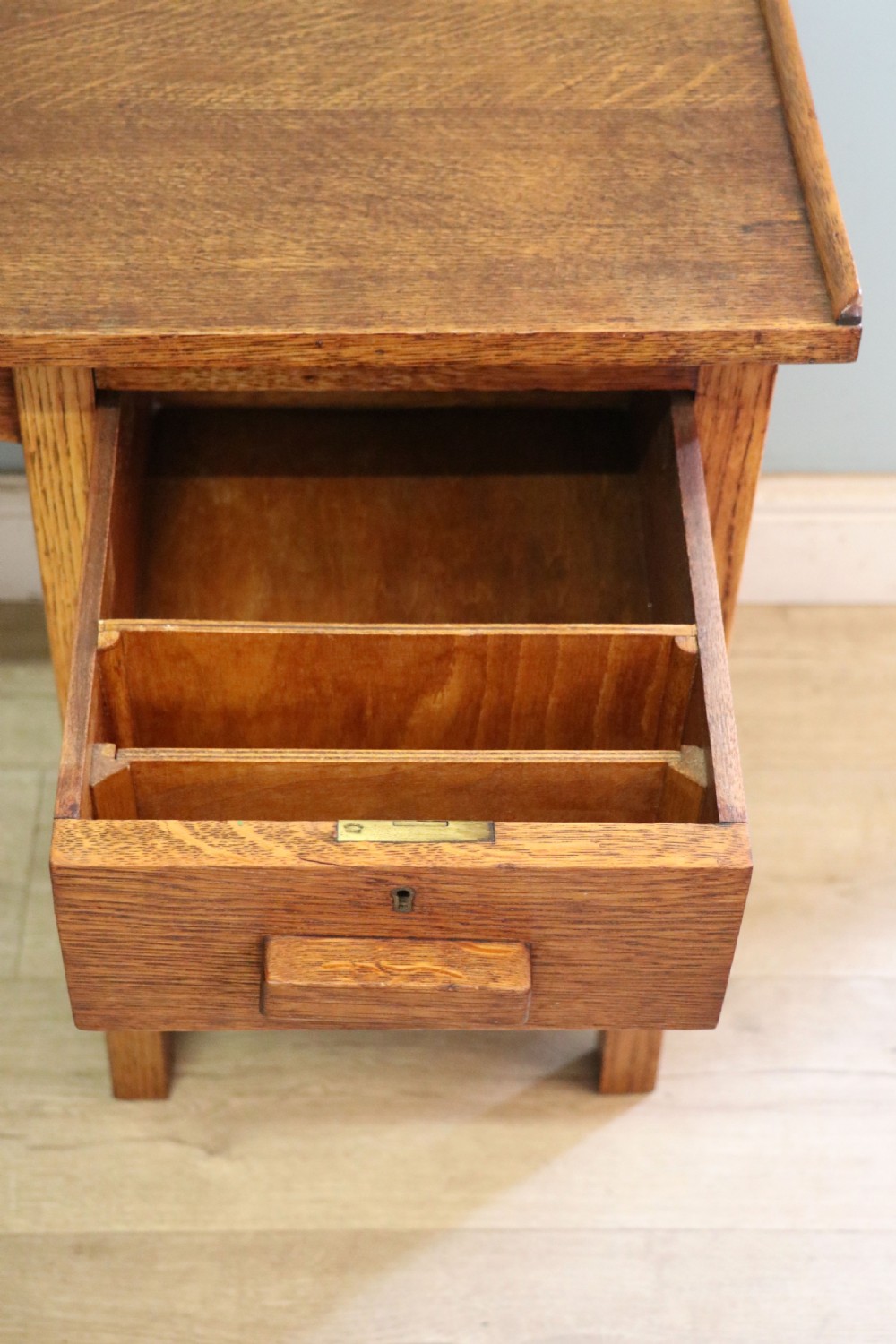A vintage oak child’s desk. View XV