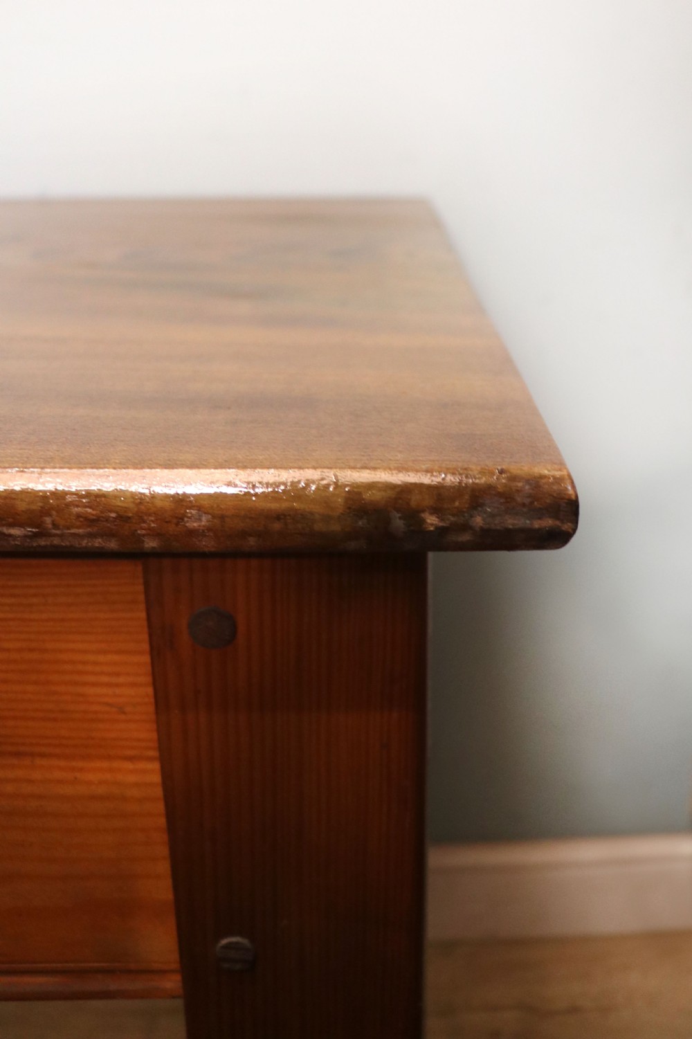 A Victorian stained pine table featuring an elm top and turned legs, shown against a plain background. View VIII