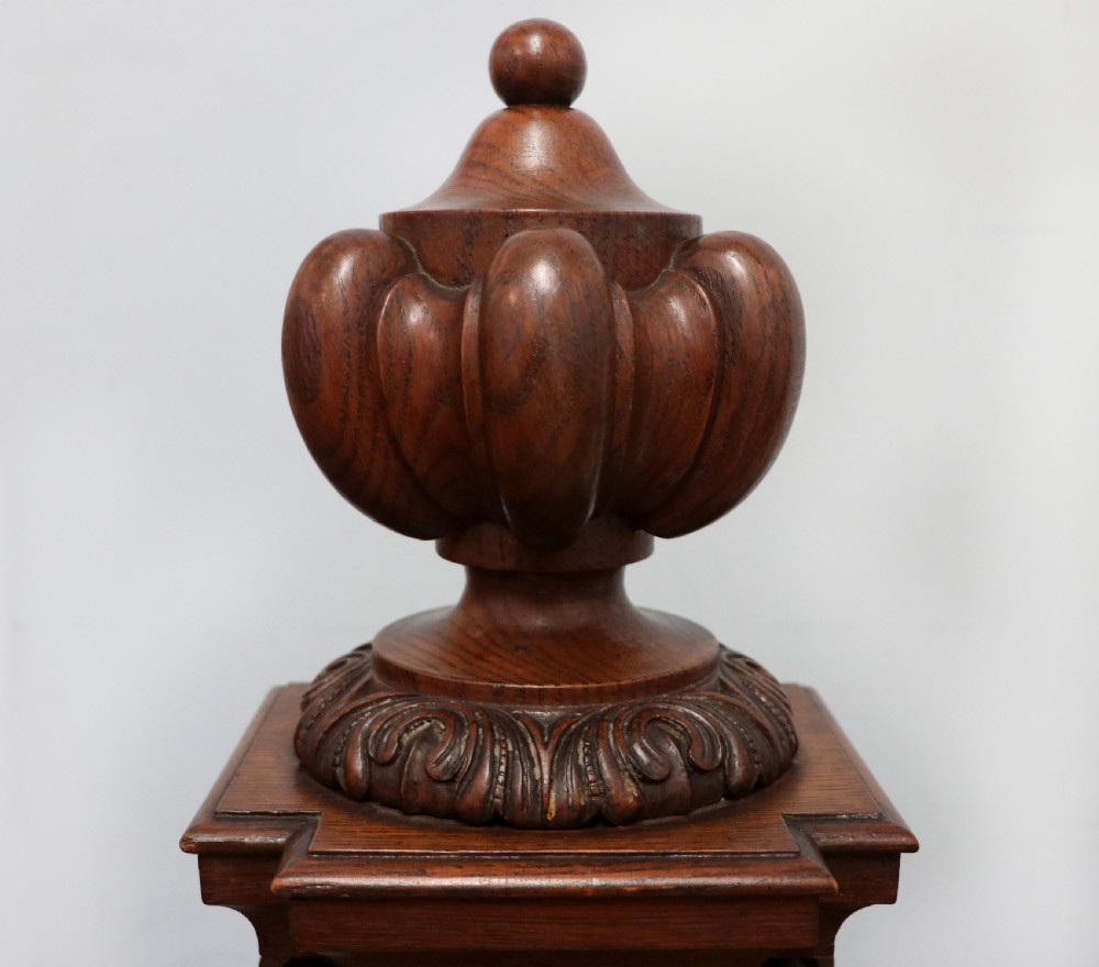 A lovely Victorian rocking baby’s crib with the finest elaborate pierced fretwork oak frame. View III