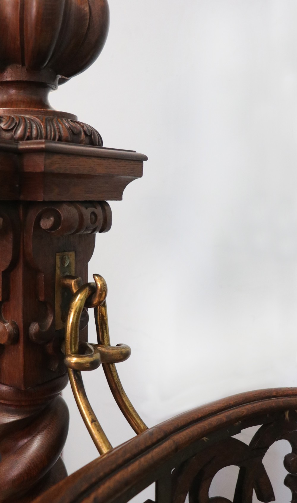 A lovely Victorian rocking baby’s crib with the finest elaborate pierced fretwork oak frame. View XII