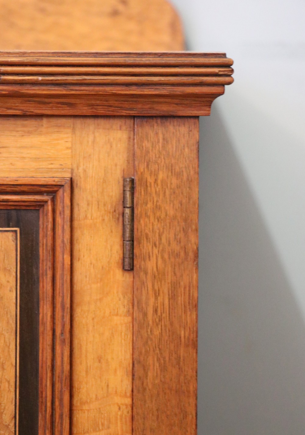 A lovely Shapland & Petter oak inlaid bedside cabinet. View XV