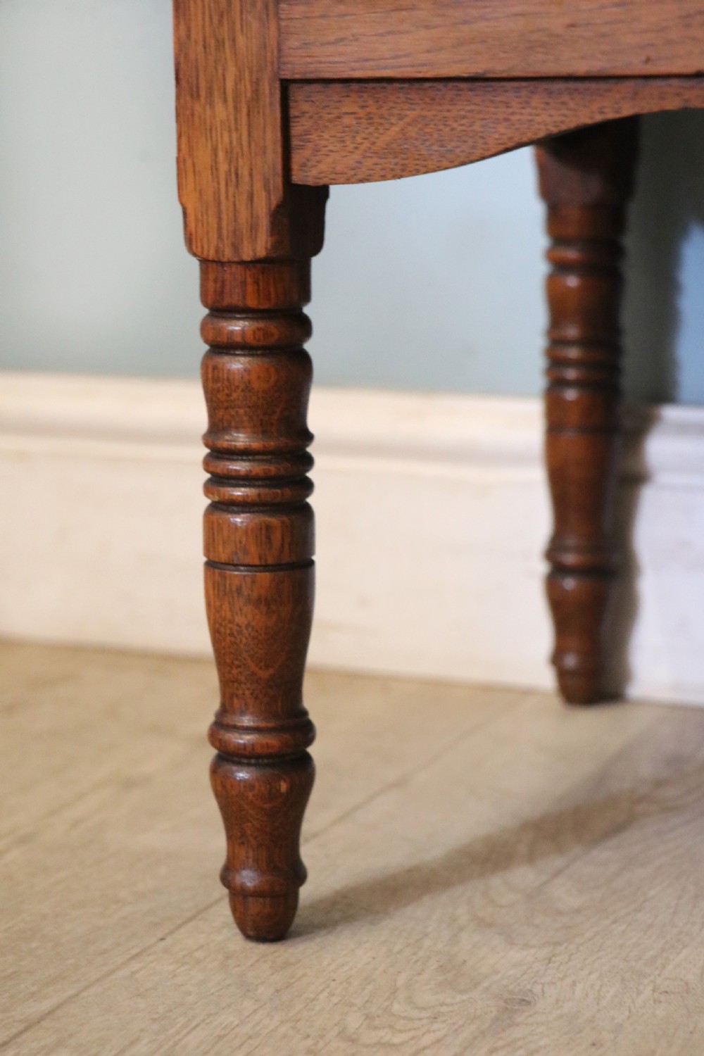 A lovely Shapland & Petter oak inlaid bedside cabinet. View XXVII