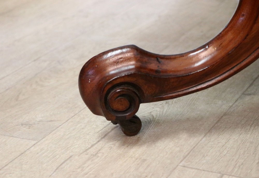 A lovely mahogany tilt top centre or dining table. View XXII