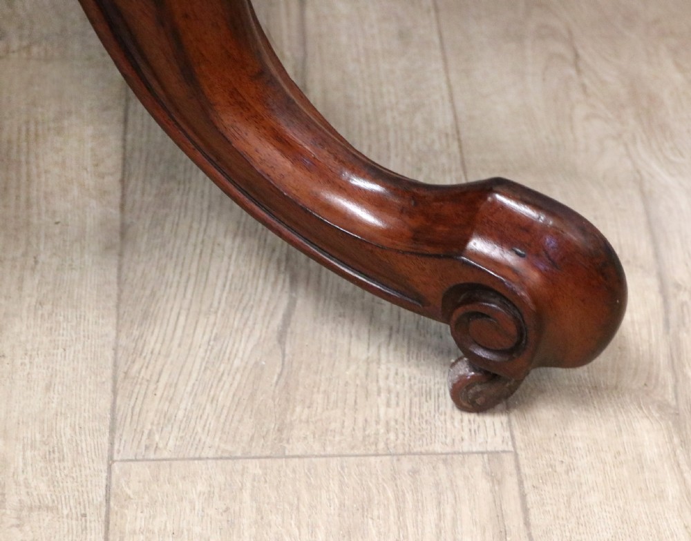 A lovely mahogany tilt top centre or dining table. View XXIII