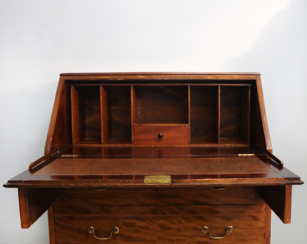 A lovely Edwardian bureau in the Sheraton revival style!  View XXI