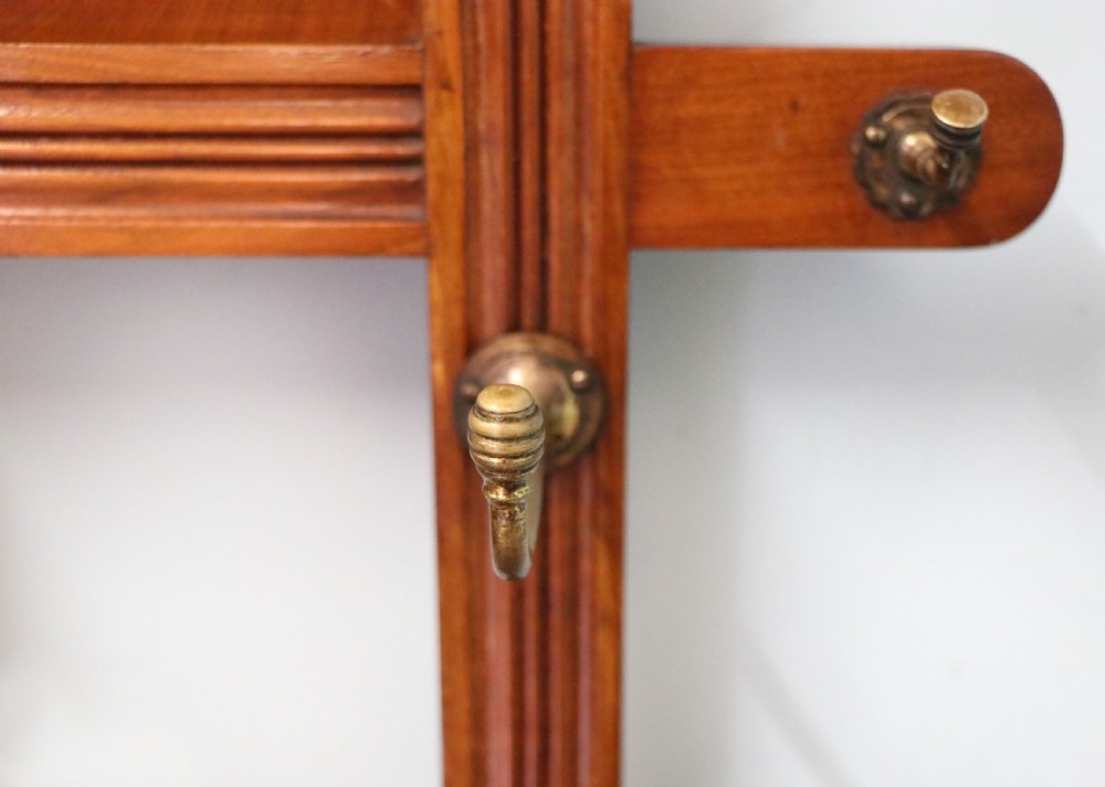 A late Victorian American walnut hallstand. View XIII