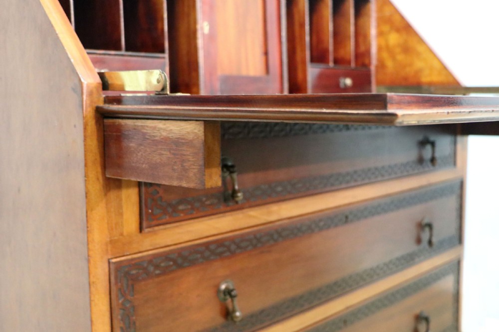 A lovely Edwardian bureau. View XII