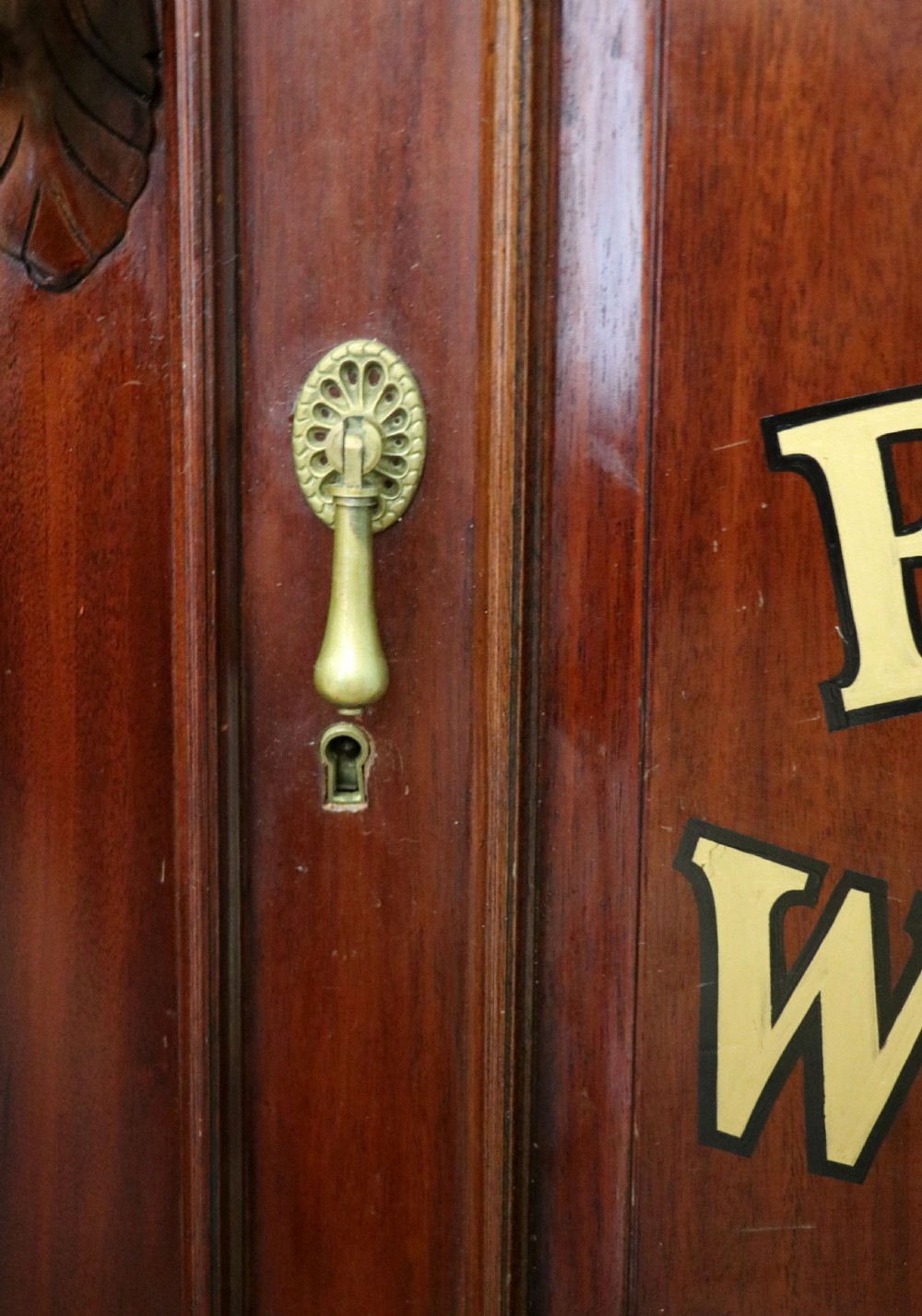 A Victorian mahogany chiffonier sideboard featuring hand-painted Red Lion pub lettering on the upper shelf back and lower cupboard doors. View XXIX