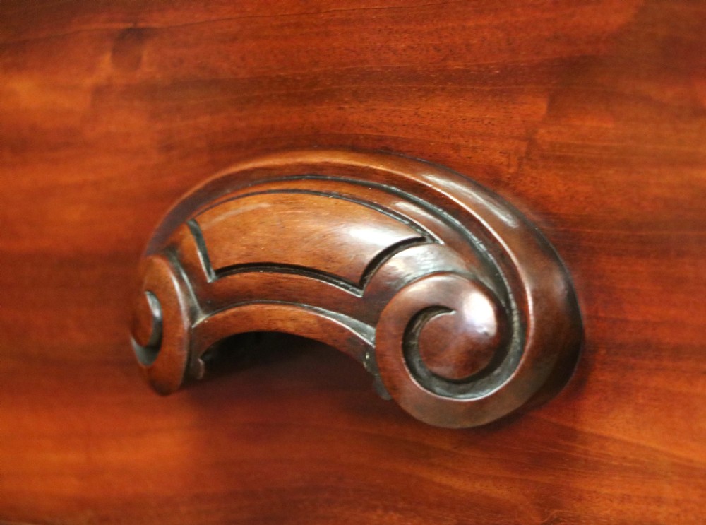 A quality superb Victorian mahogany chest of drawers.  View XV