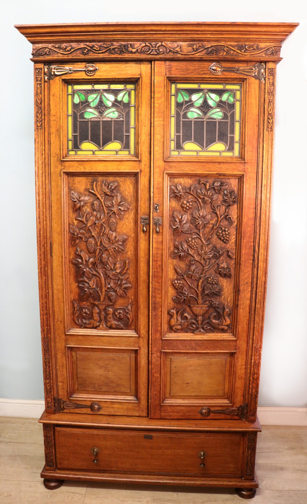 A truly wonderful late 19th century ‘one off’ craftsman built light oak wardrobe. 