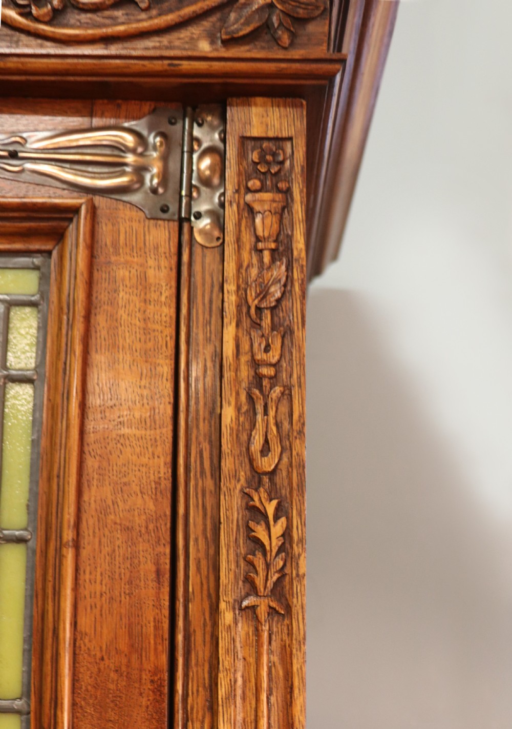 A truly wonderful late 19th century ‘one off’ craftsman built light oak wardrobe.  View IX