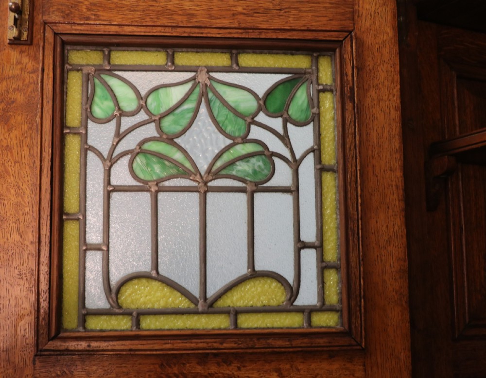 A truly wonderful late 19th century ‘one off’ craftsman built light oak wardrobe.  View XXII