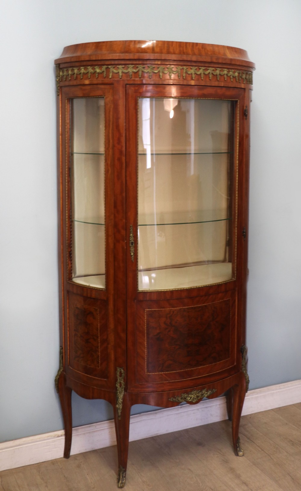  A lovely last century French mahogany vitrine display cabinet. View III