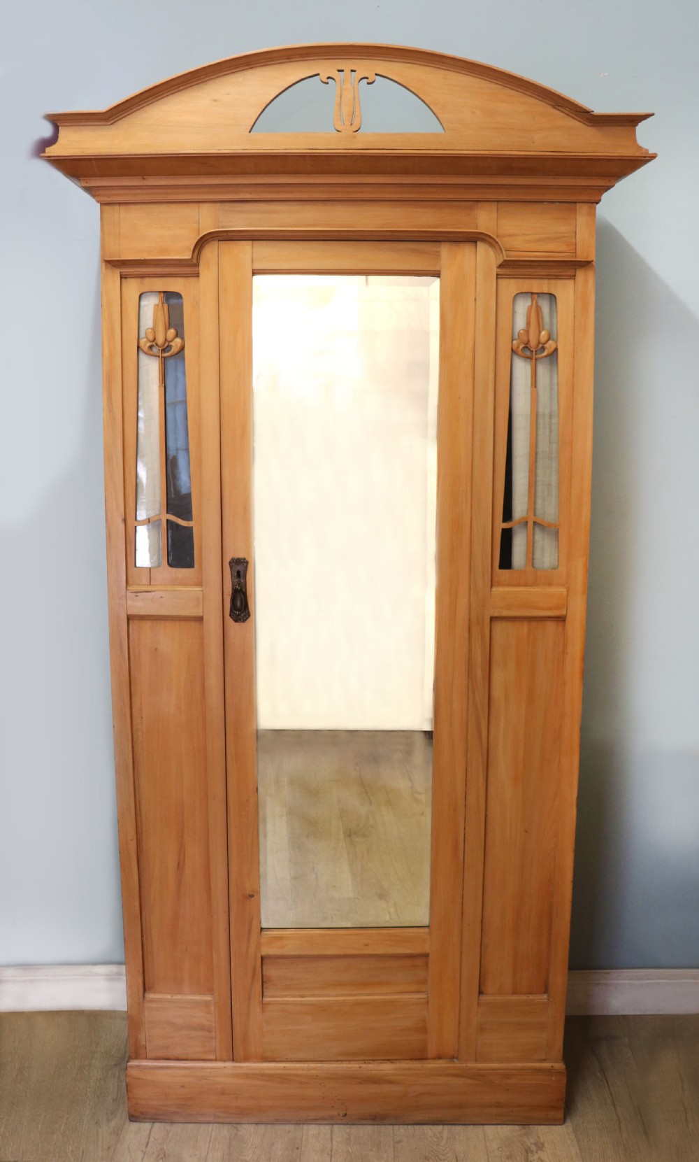 Victorian Arts and Crafts style. A lovely late 19th century satin walnut wardrobe and matching dressing chest. View XXIII