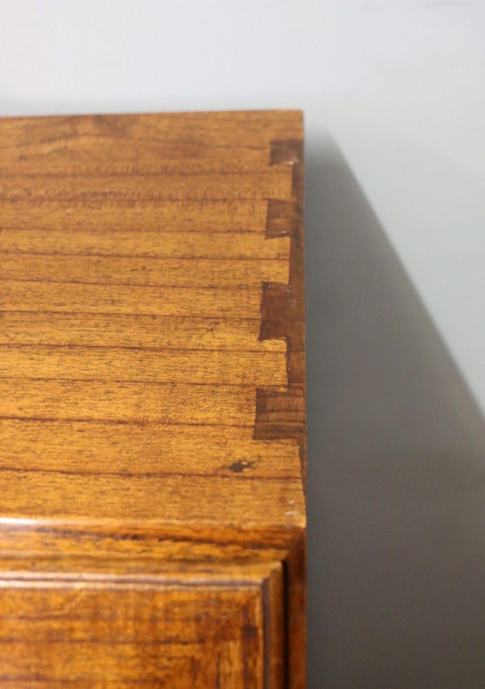 Quality British oak! A lovely Georgian oak bureau. View XVI