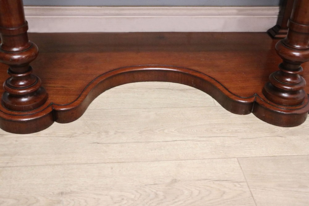 A lovely mahogany framed Duchess type washstand. View XVI