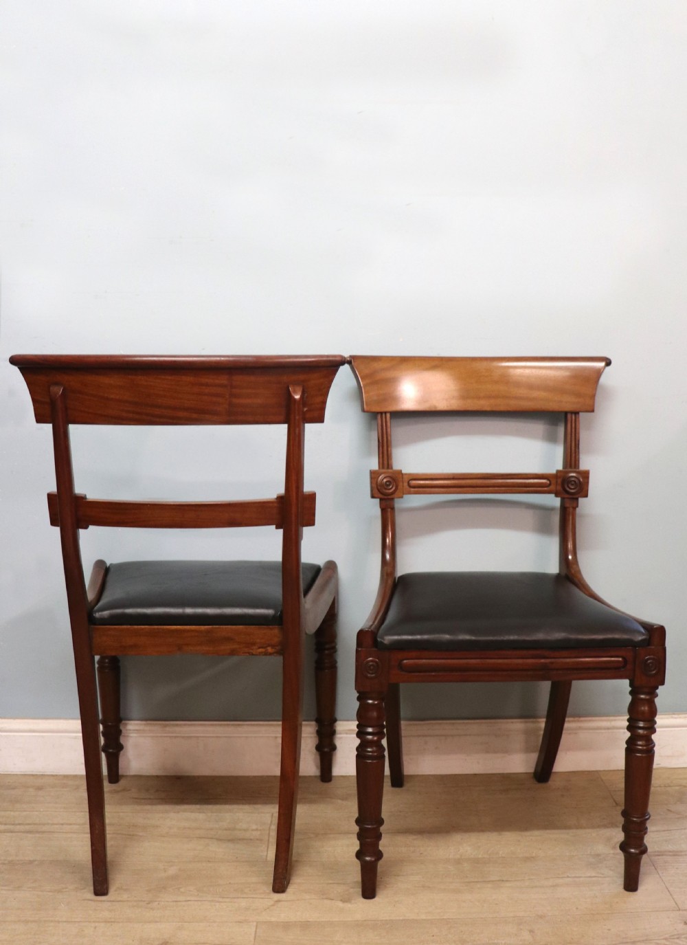 A lovely set of four late Georgian or William IV mahogany bar back dining chairs. View XII