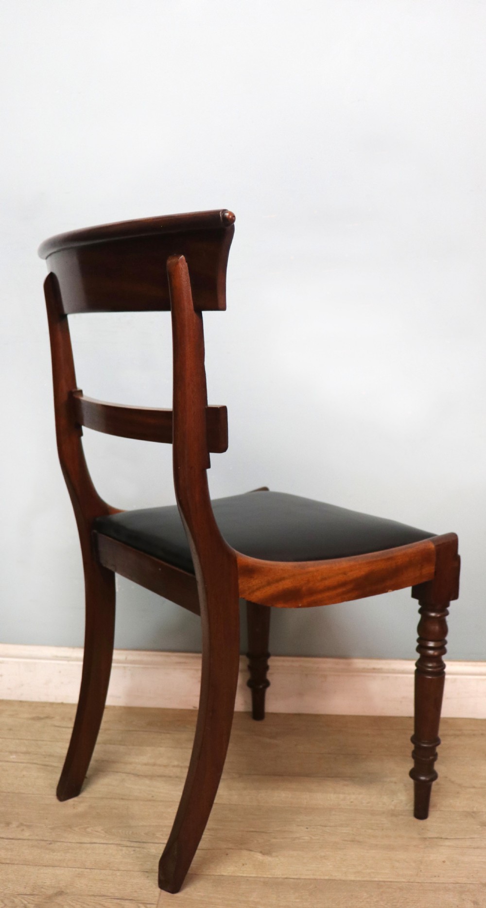 A lovely set of four late Georgian or William IV mahogany bar back dining chairs. View XX