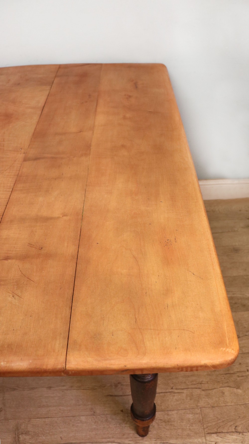 A lovely Victorian pine kitchen table with plank top. View XIV