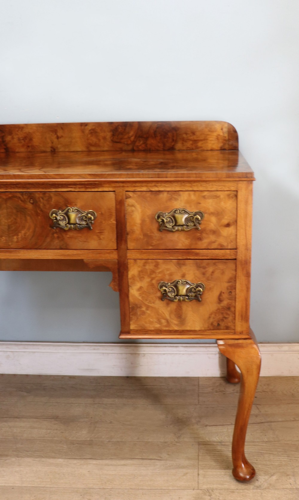 An absolutely lovely piece of Queen Anne revival walnut furniture from the 1930’s.  View X