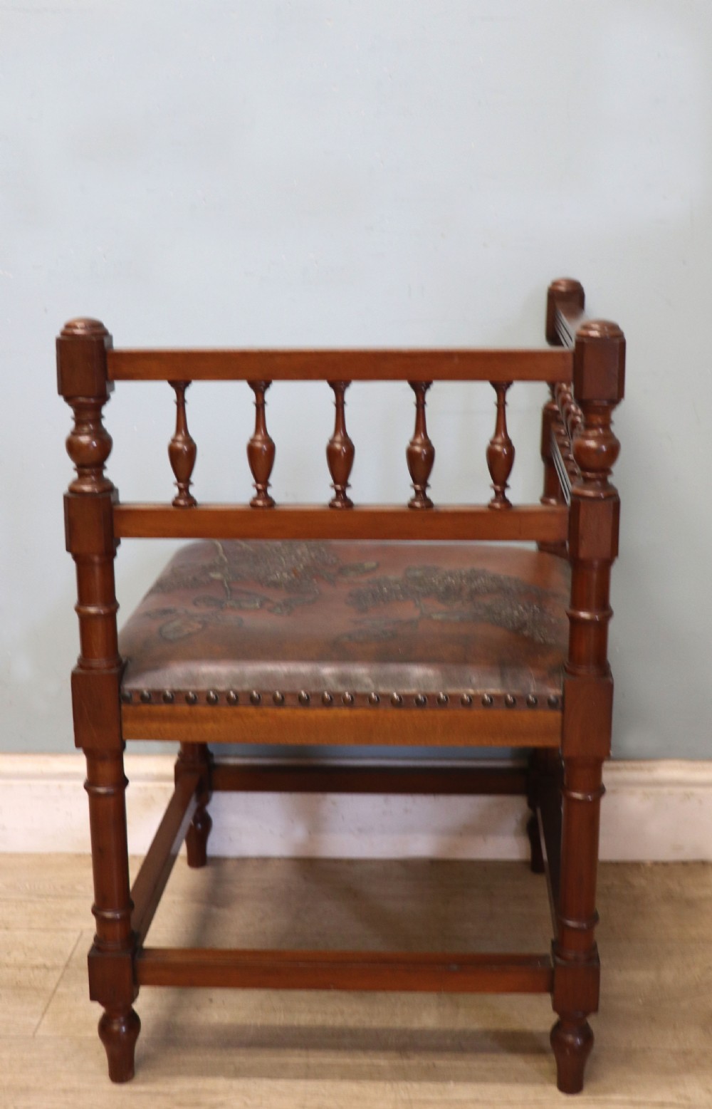 A lovely unusual late Victorian corner chair. View V