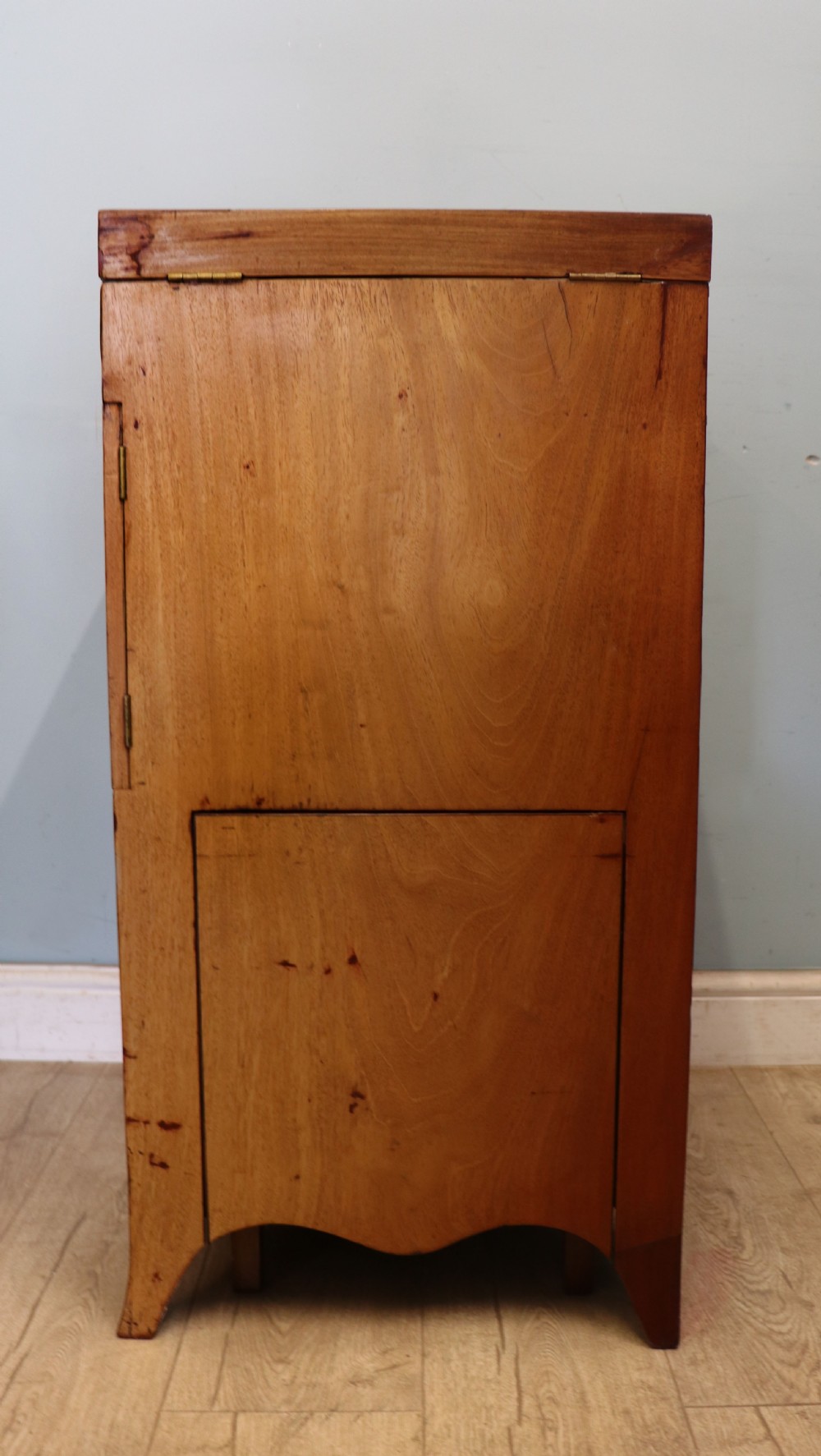 George III mahogany combination washstand View XVI