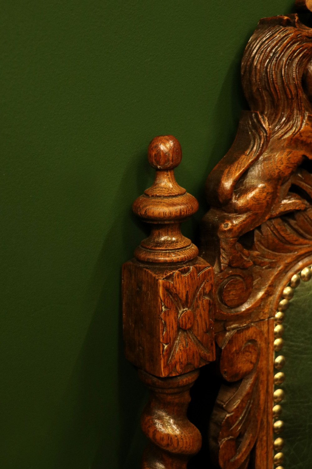 A lovely Victorian oak framed beautifully carved hall chair in the Carolean gothic revival style. View XX