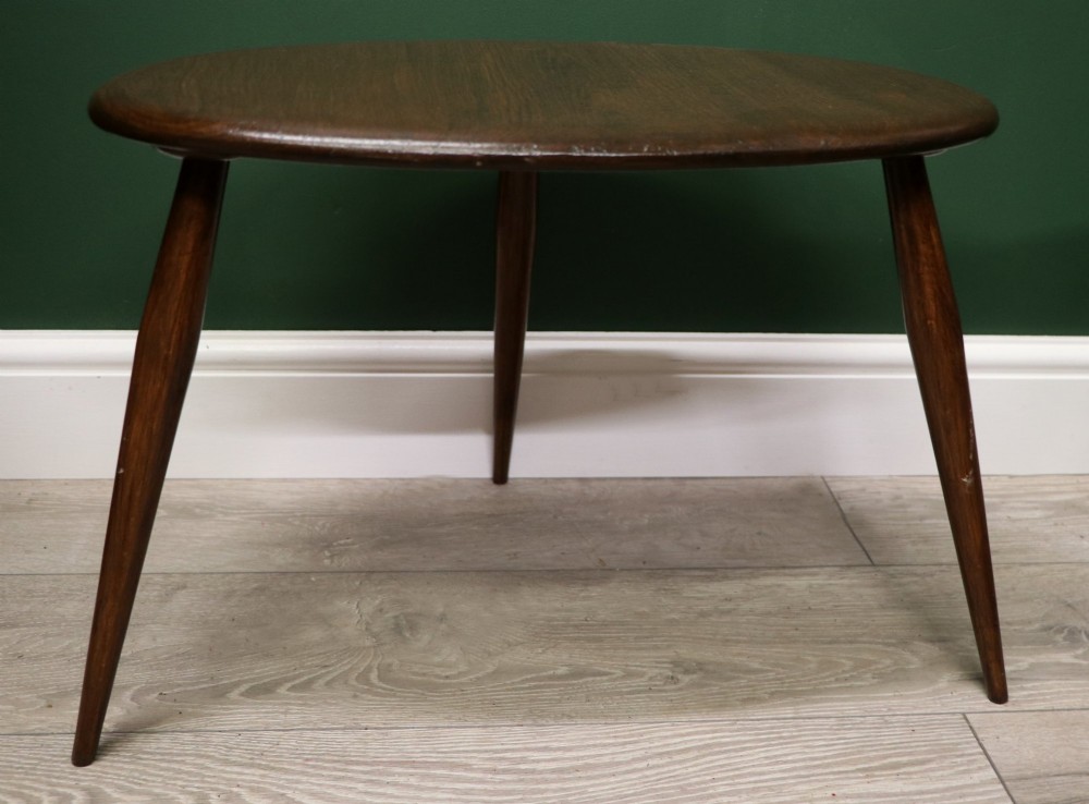 A wonderful iconic nest of three rare Ercol ‘pebble’ tables. View V