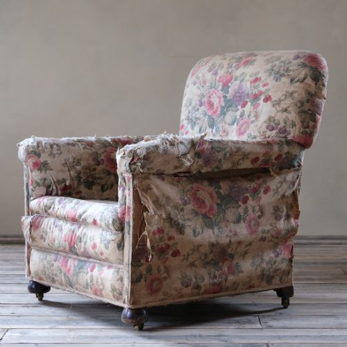 EARLY 20TH CENTURY ARMCHAIR BY MAPLE CO - ADDITIONAL PHOTO 1