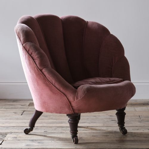 Hampton and Sons Shell Chair