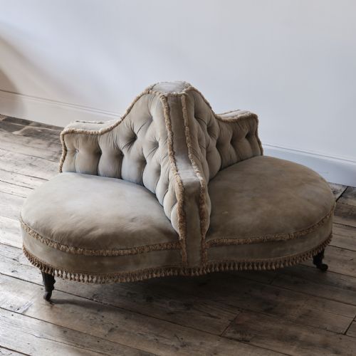 Victorian Country House Conversation Seat