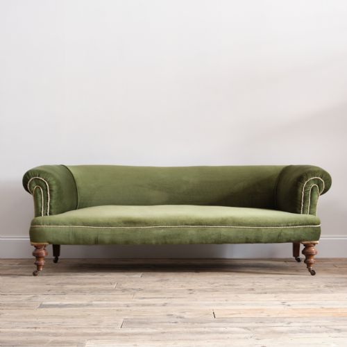 19TH CENTURY COUNTRY HOUSE CHESTERFIELD SOFA - ADDITIONAL PHOTO 19