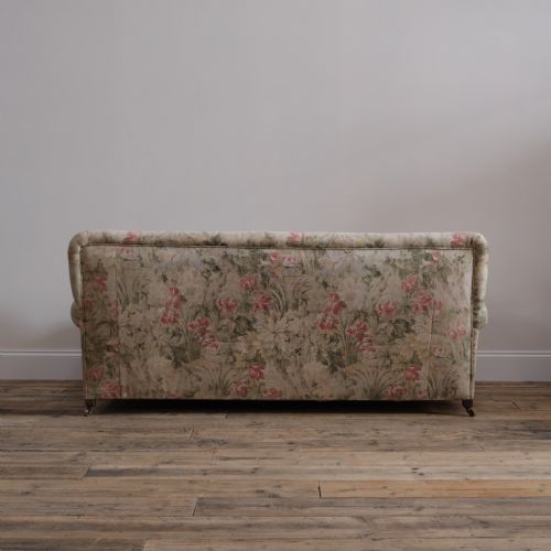 EARLY 20TH CENTURY COUNTRY HOUSE 3 SEATER SOFA - ADDITIONAL PHOTO 4